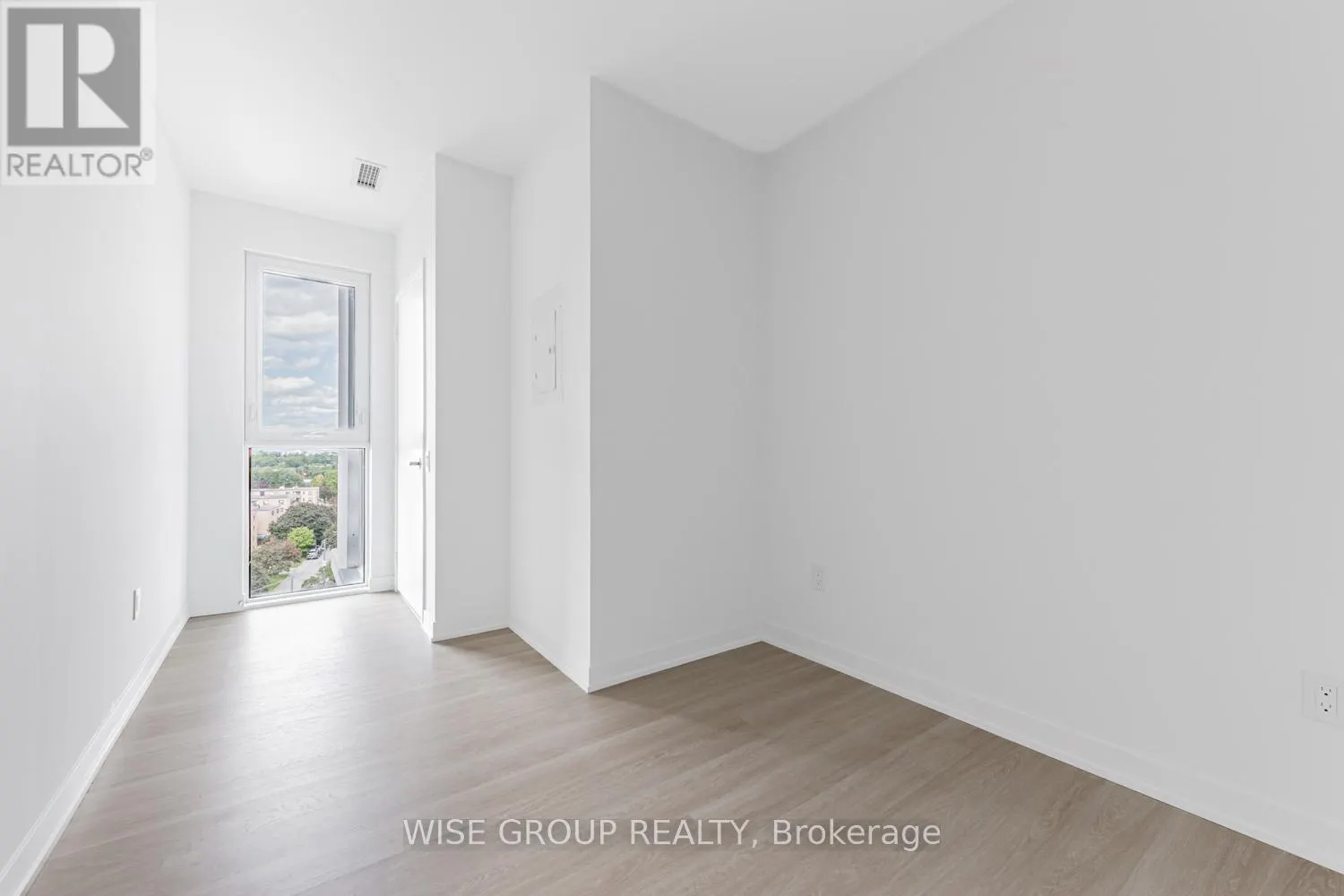1109 - 500 WILSON AVENUE W