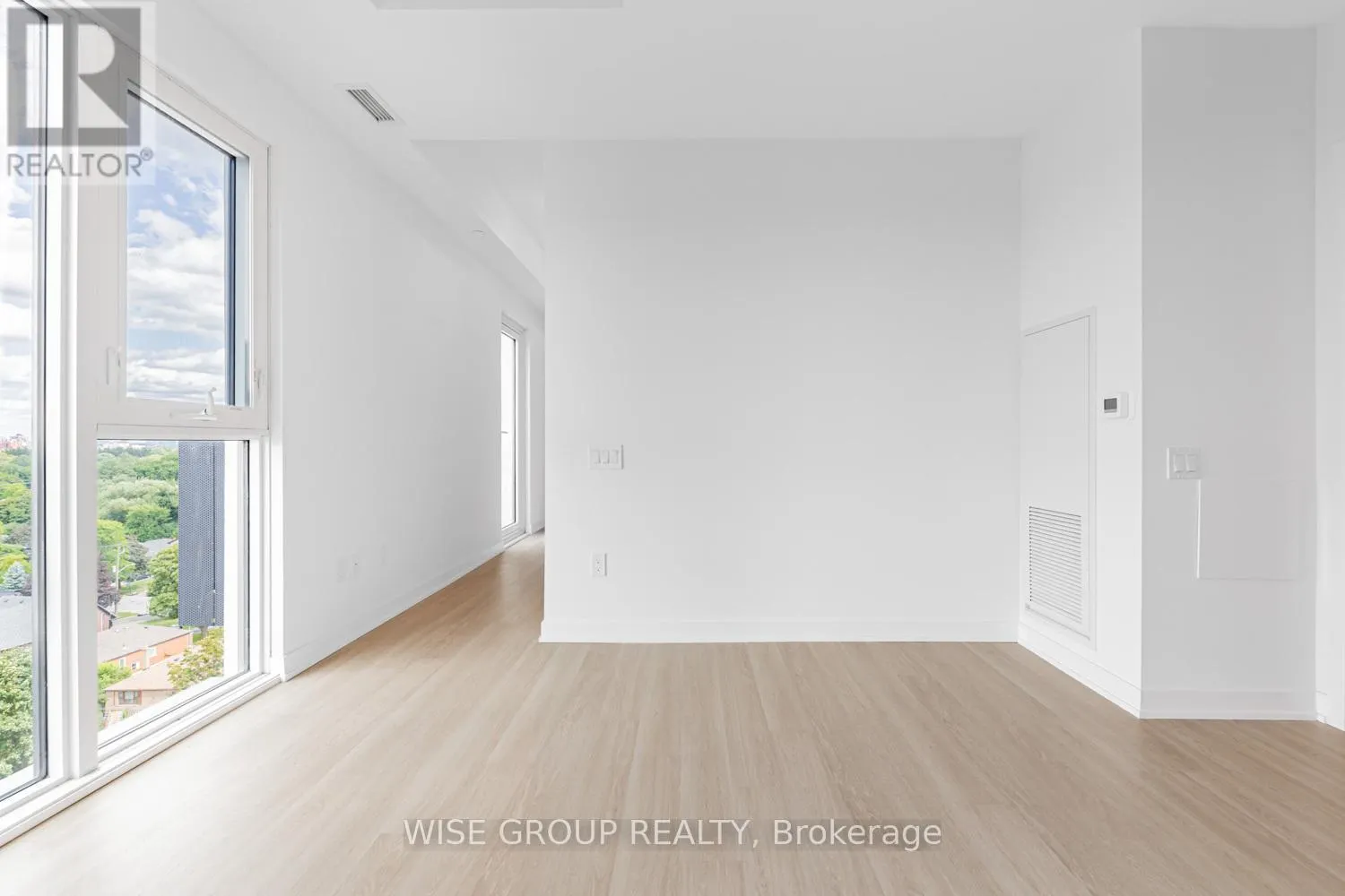 1109 - 500 WILSON AVENUE W