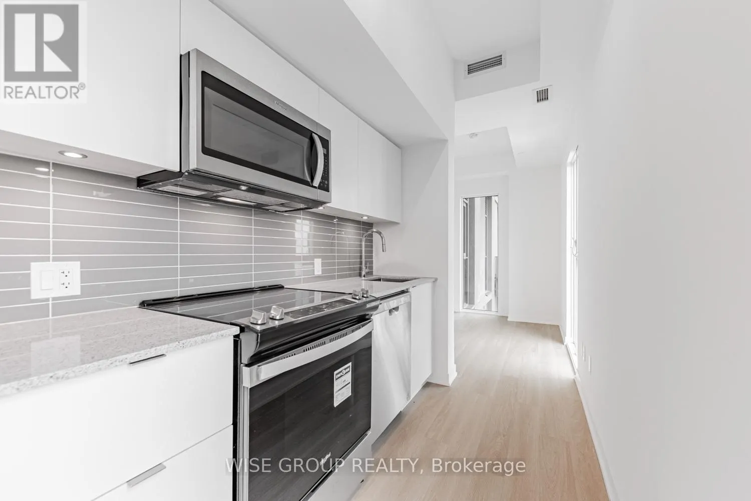 1109 - 500 WILSON AVENUE W