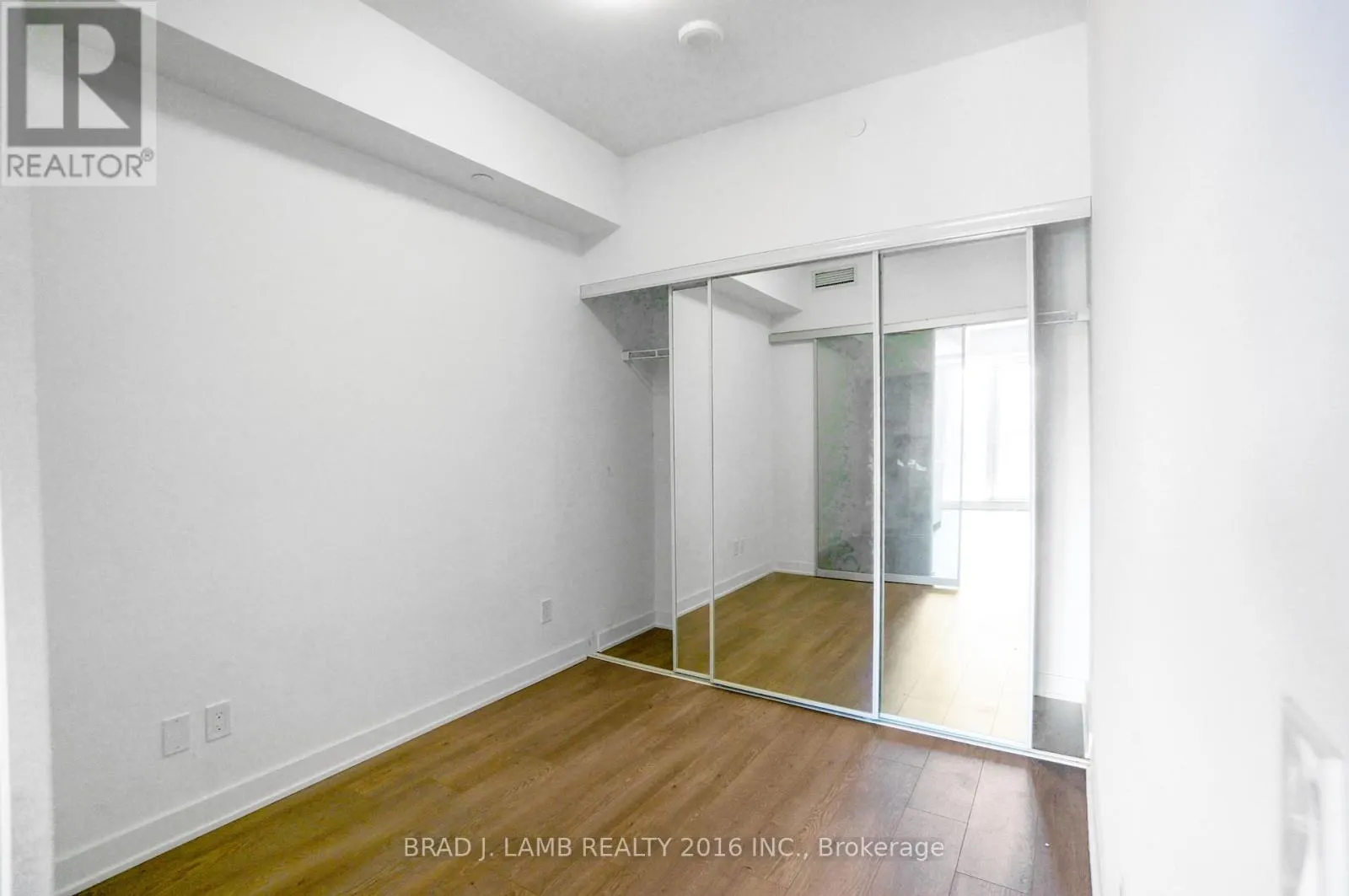 1413 - 543 RICHMOND STREET W