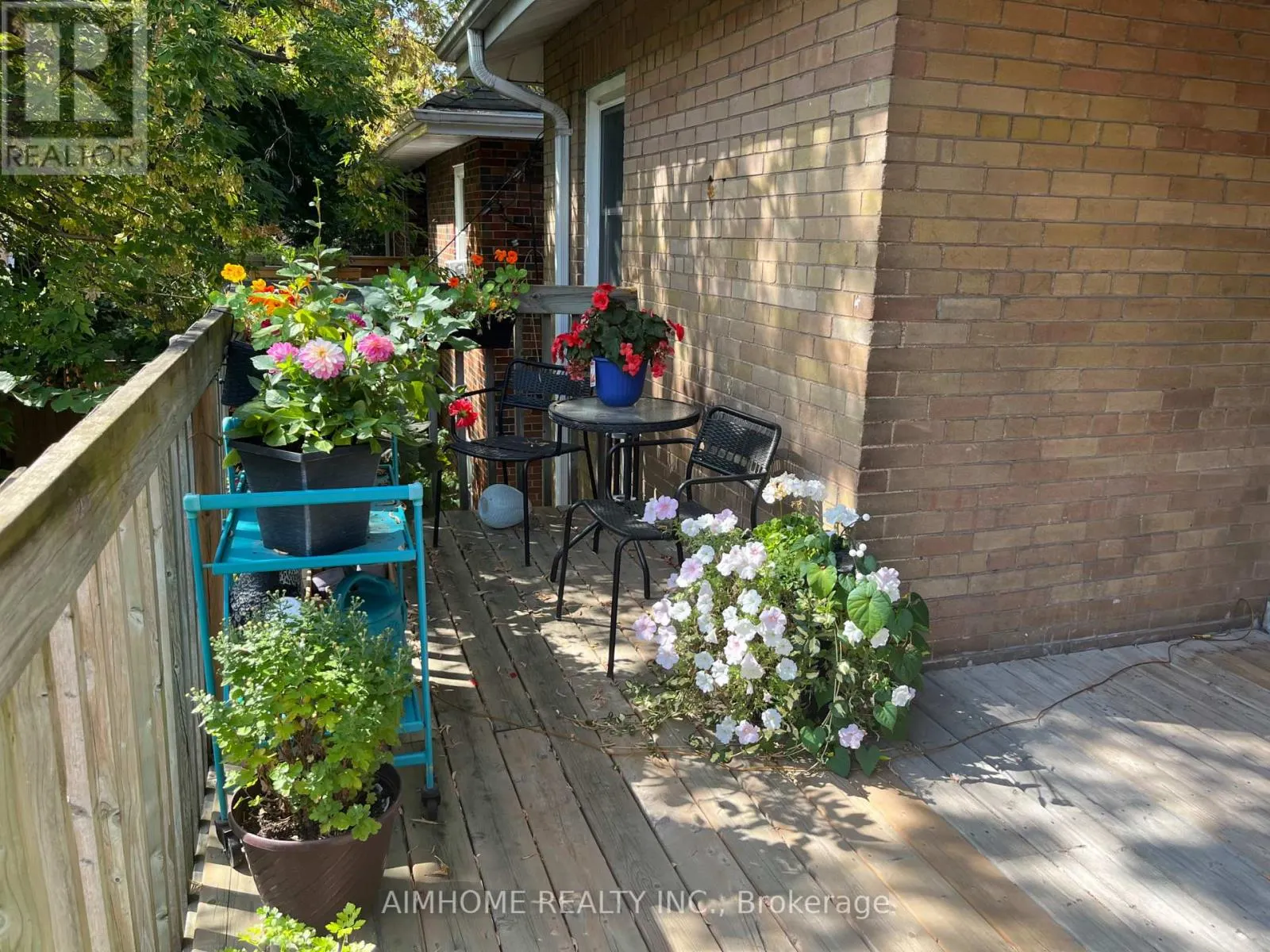 UPPER - 189 MILLWOOD ROAD