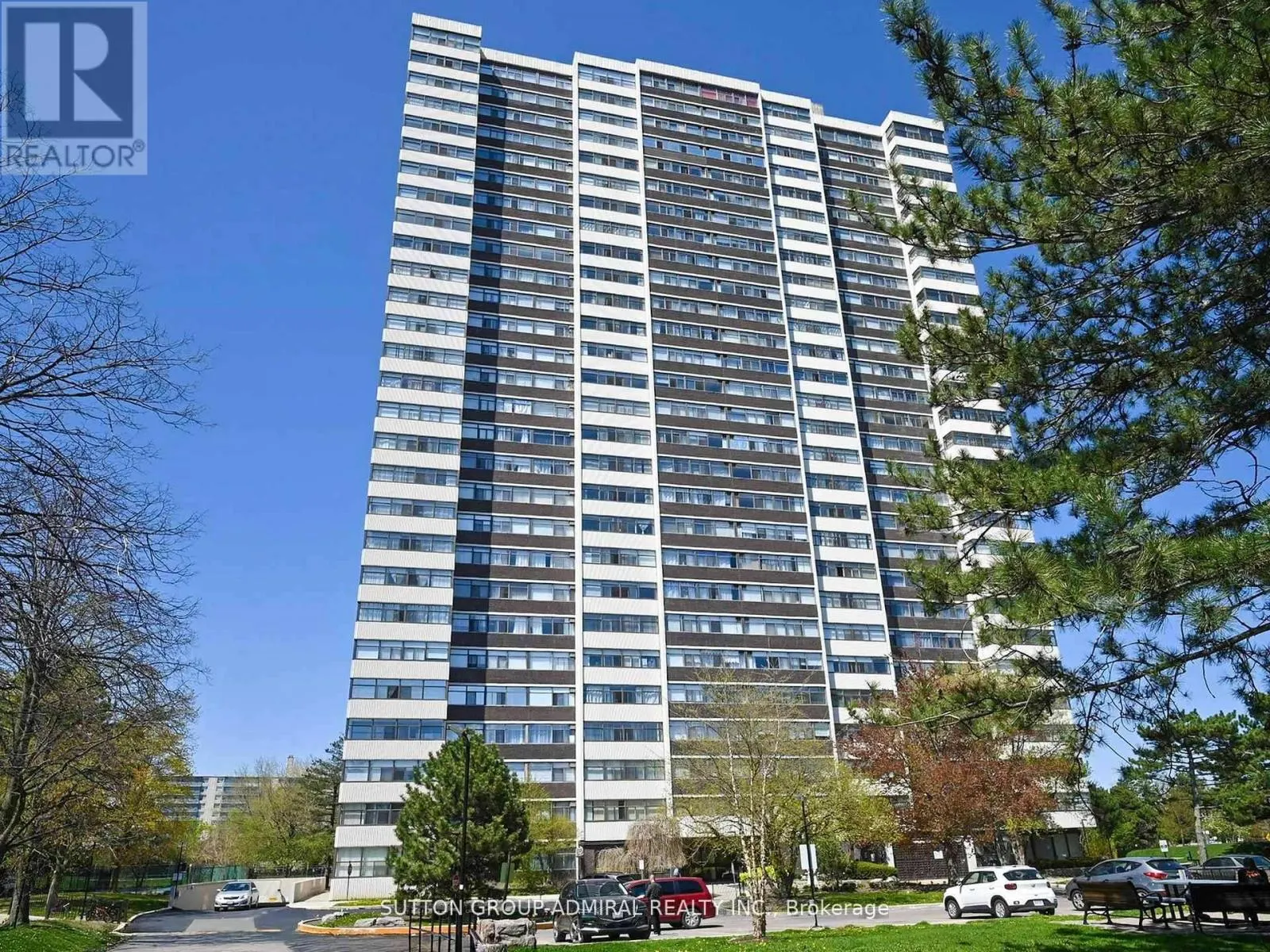 1204 - 100 ANTIBES DRIVE