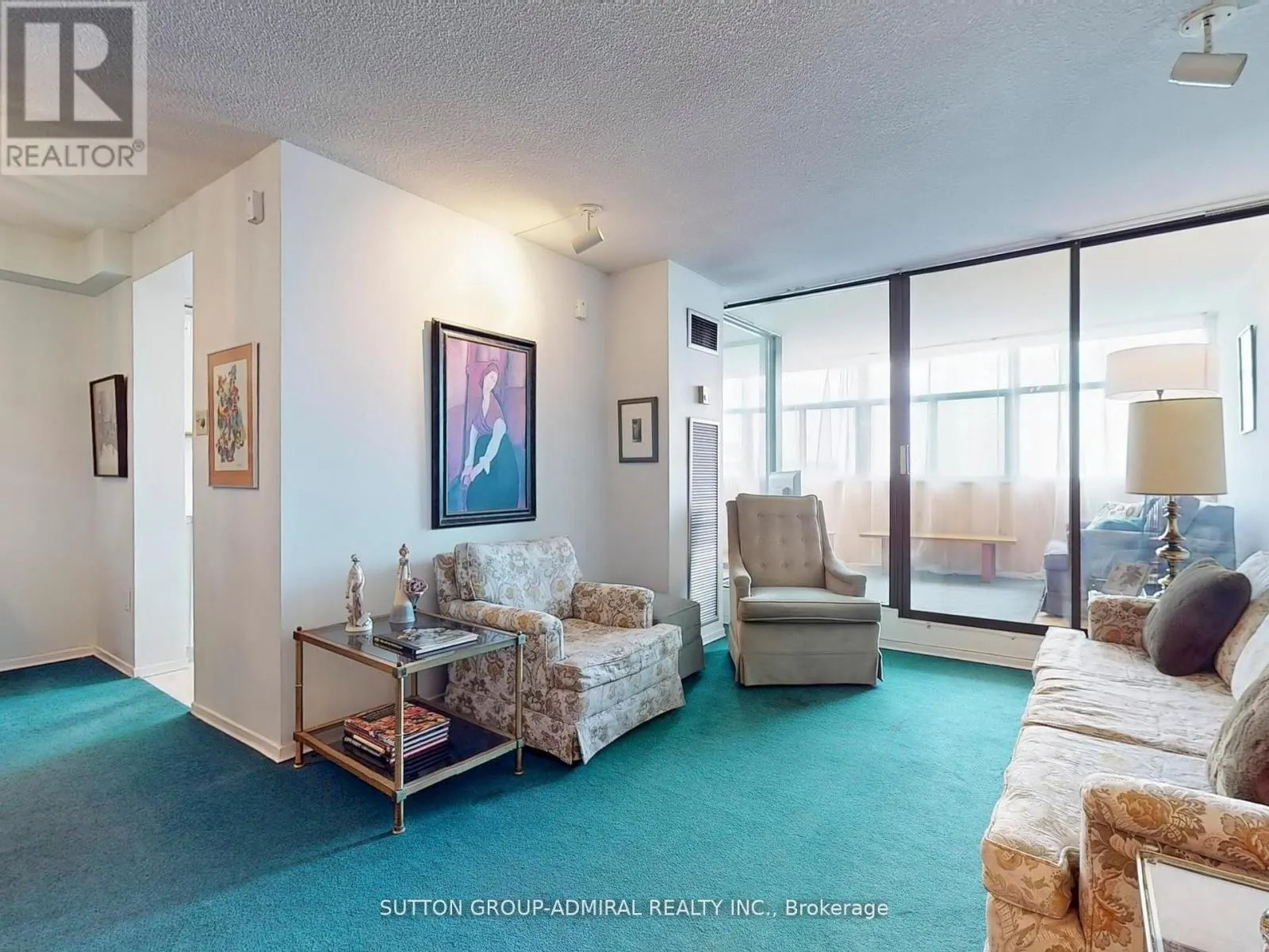 1204 - 100 ANTIBES DRIVE