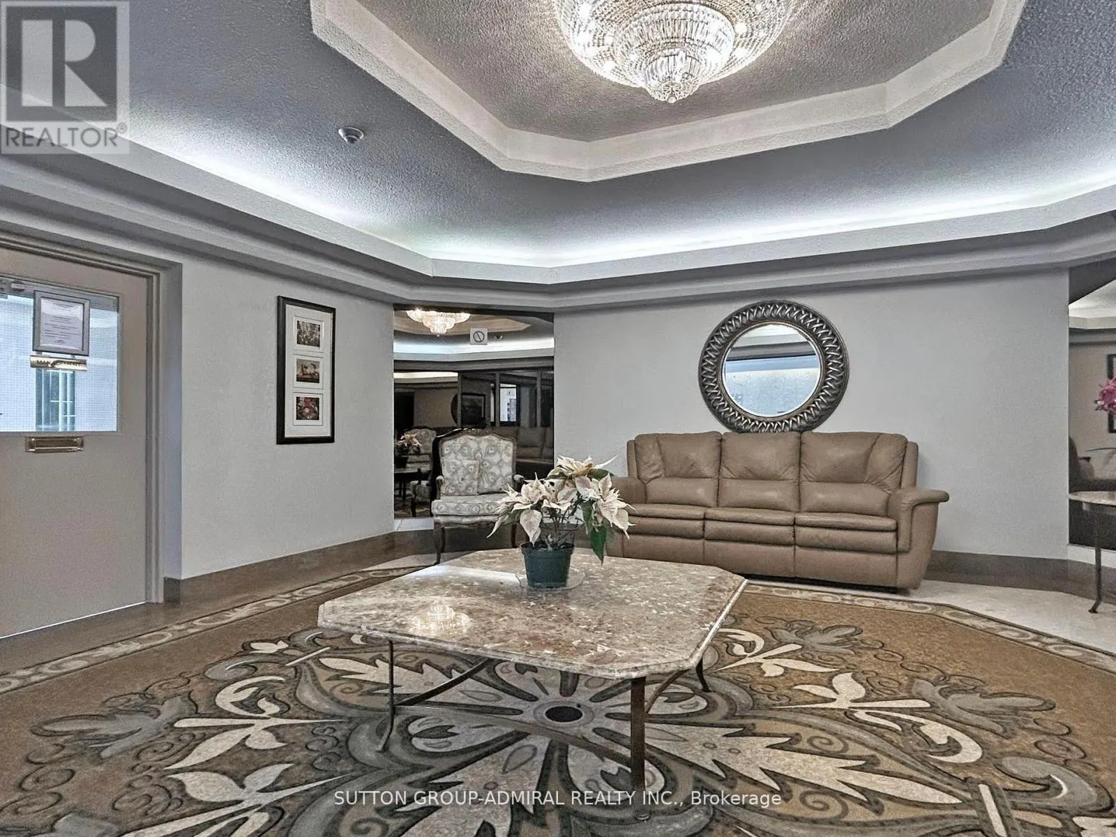 1204 - 100 ANTIBES DRIVE