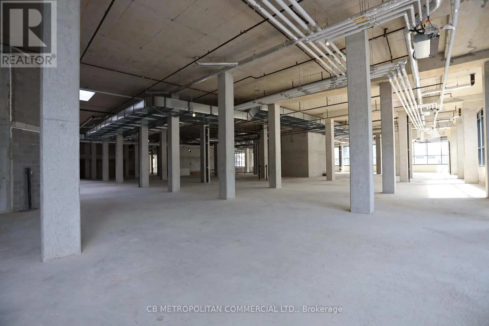UPPER MARKET - 5250 YONGE STREET