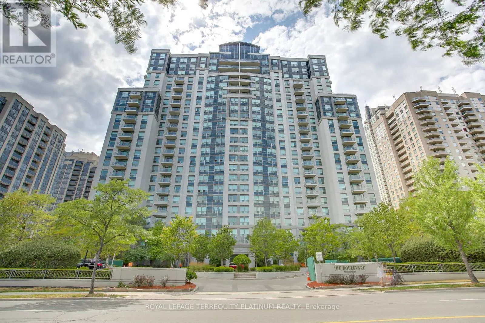 1902 - 188 DORIS AVENUE