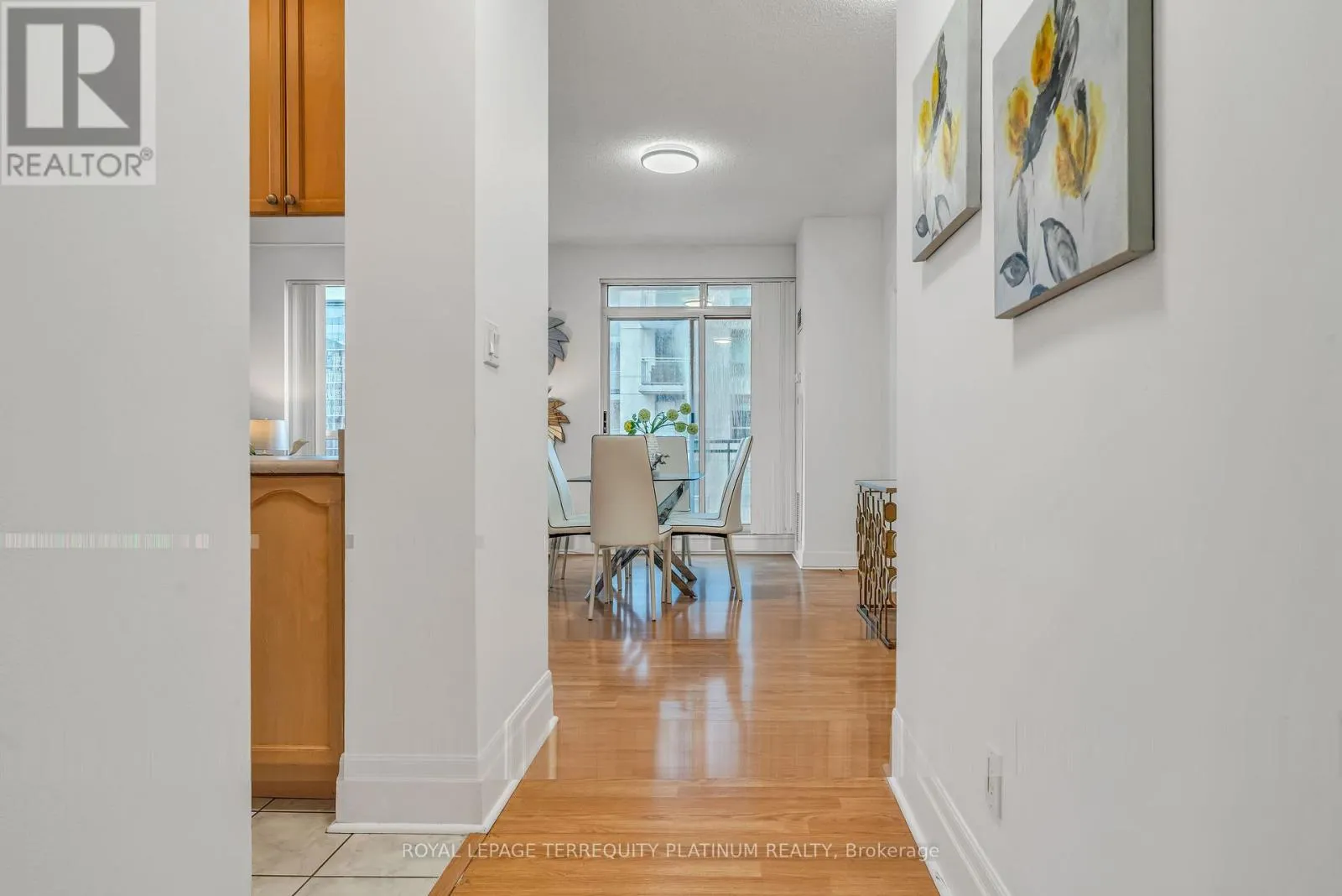 1902 - 188 DORIS AVENUE
