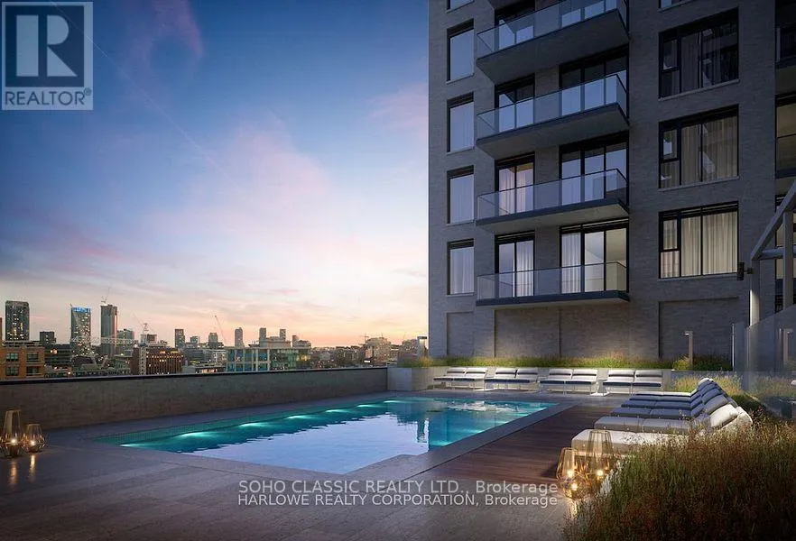 512 - 543 RICHMOND STREET W