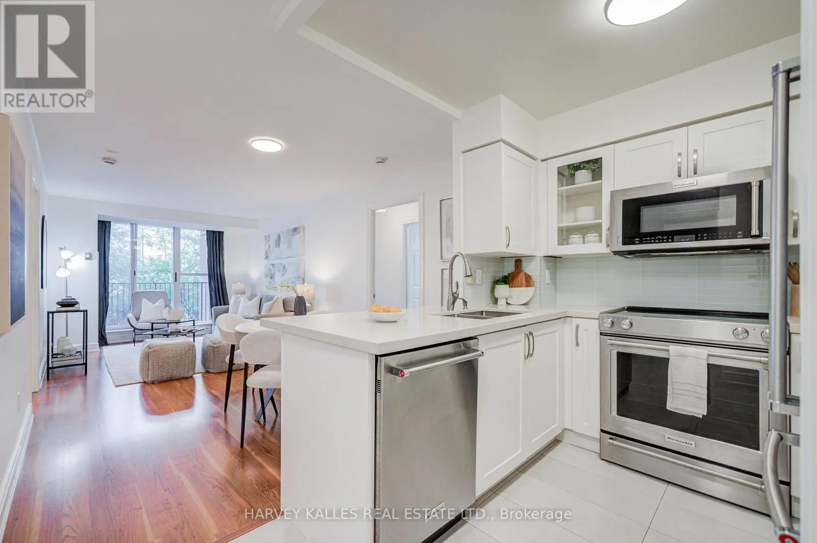 210 - 260 MERTON STREET
