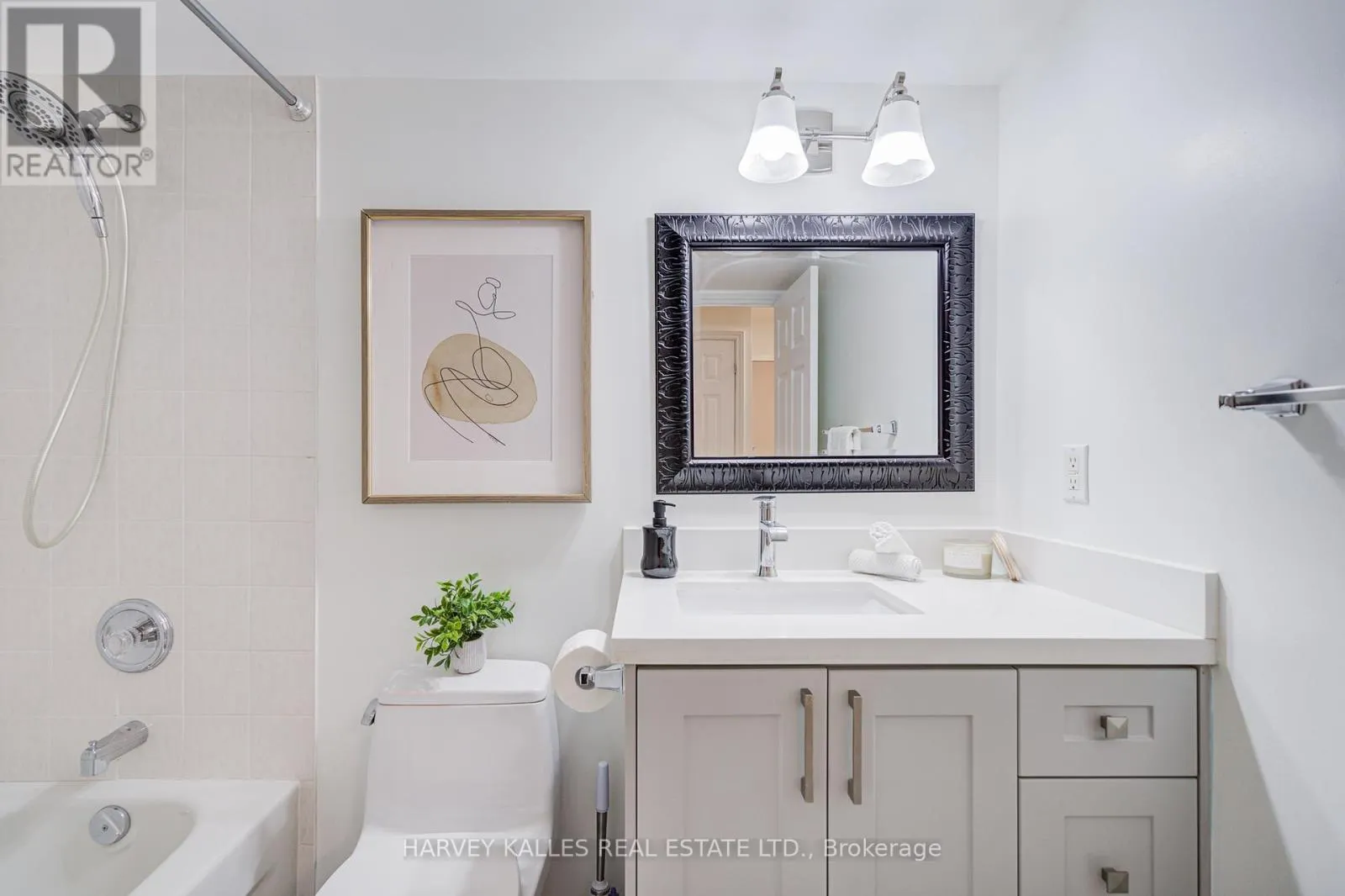 210 - 260 MERTON STREET
