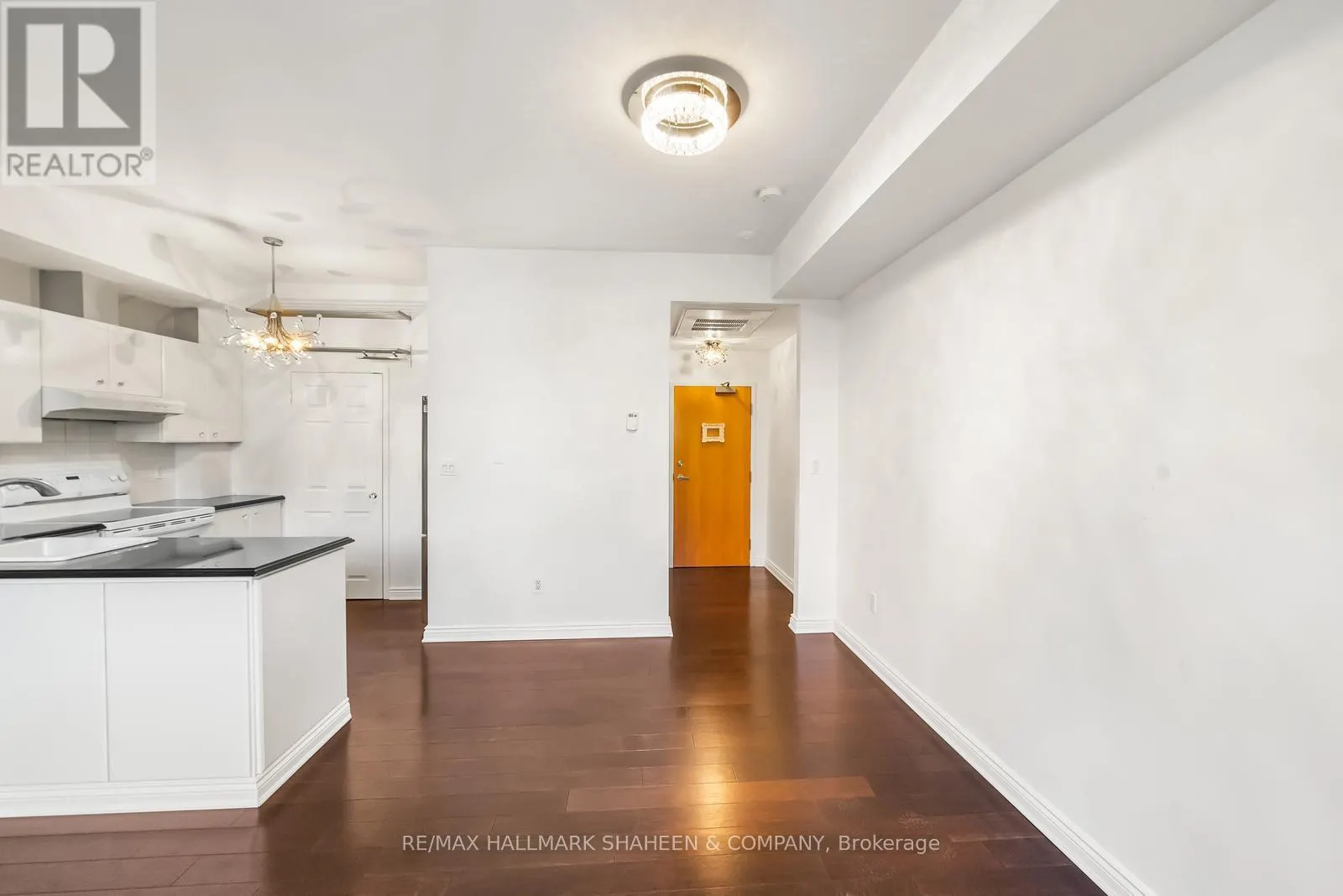 331 - 500 RICHMOND STREET W