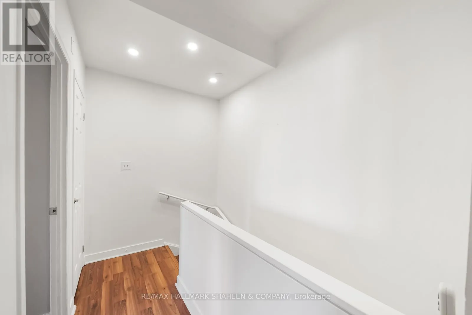 331 - 500 RICHMOND STREET W