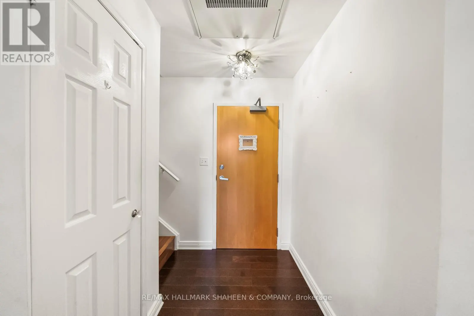 331 - 500 RICHMOND STREET W