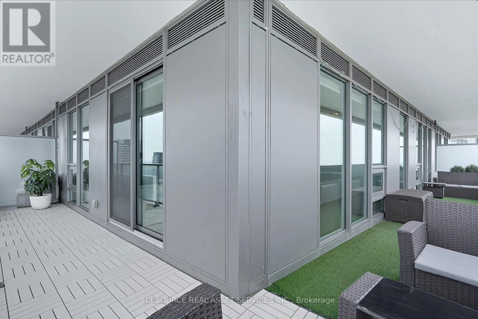 3109 - 2221 YONGE STREET