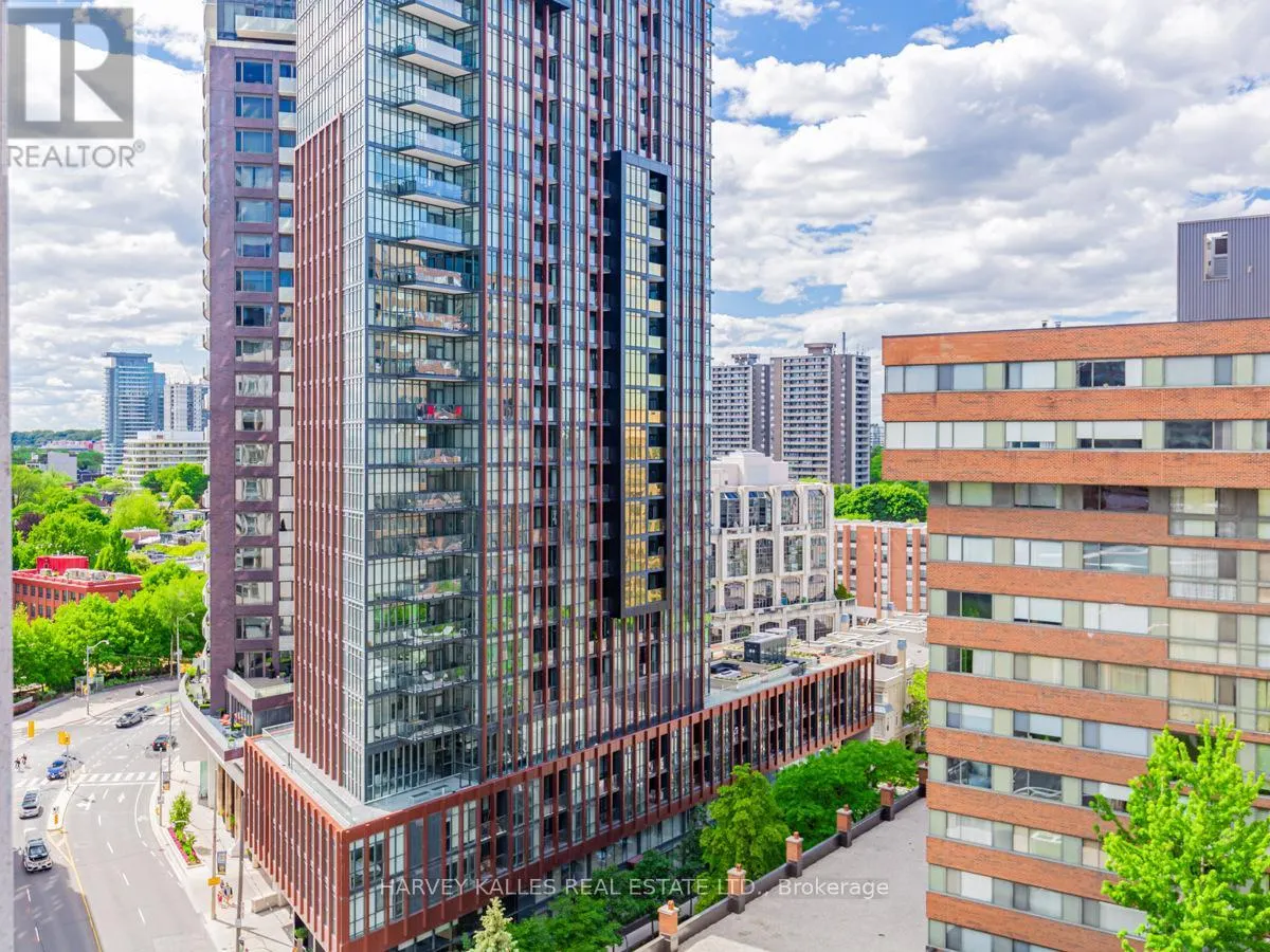 1301 - 8 SCOLLARD STREET