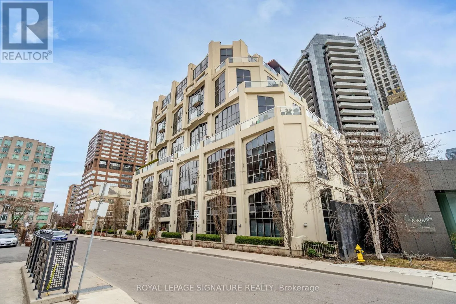 411 - 3 MCALPINE STREET