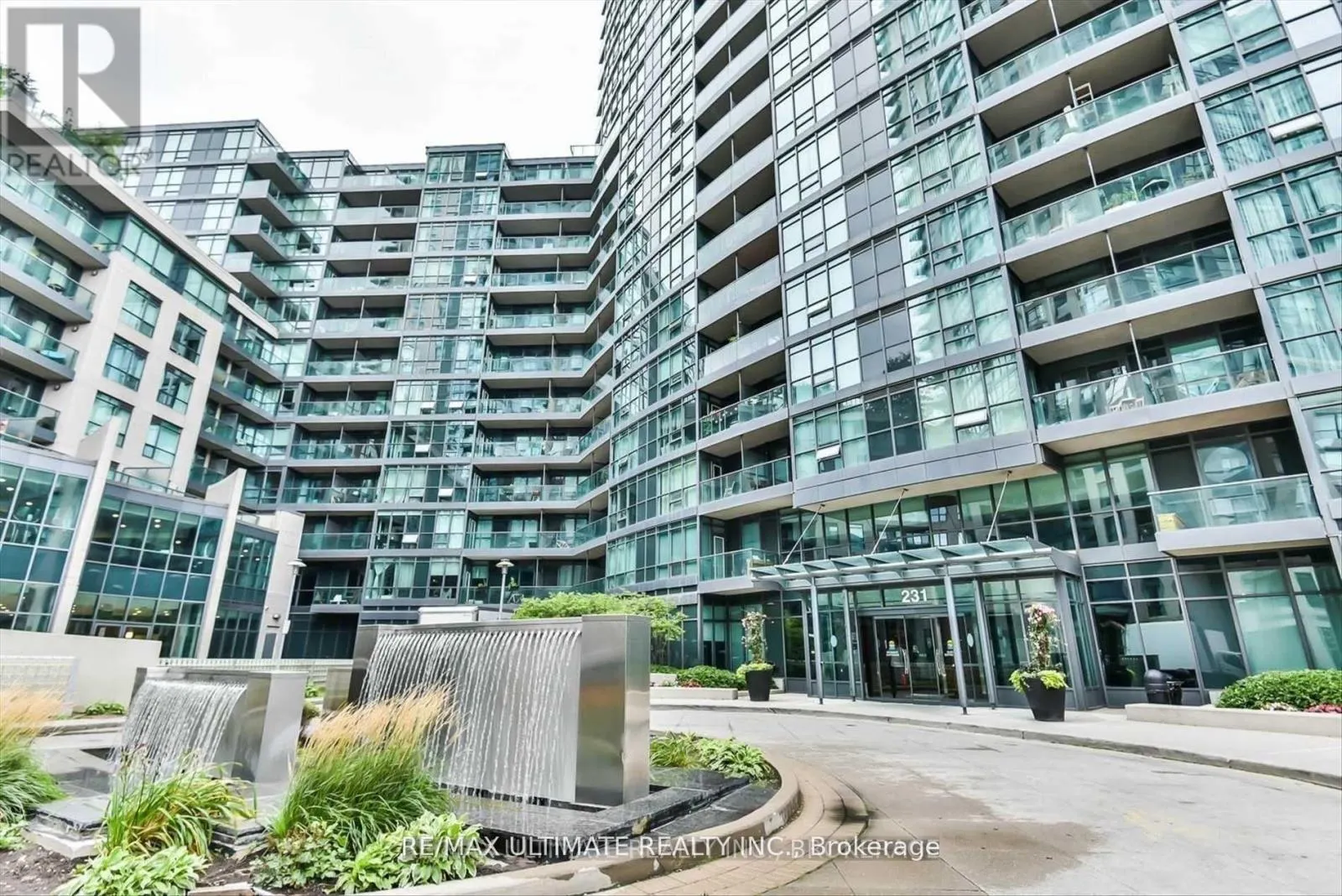 228 - 231 FORT YORK BOULEVARD