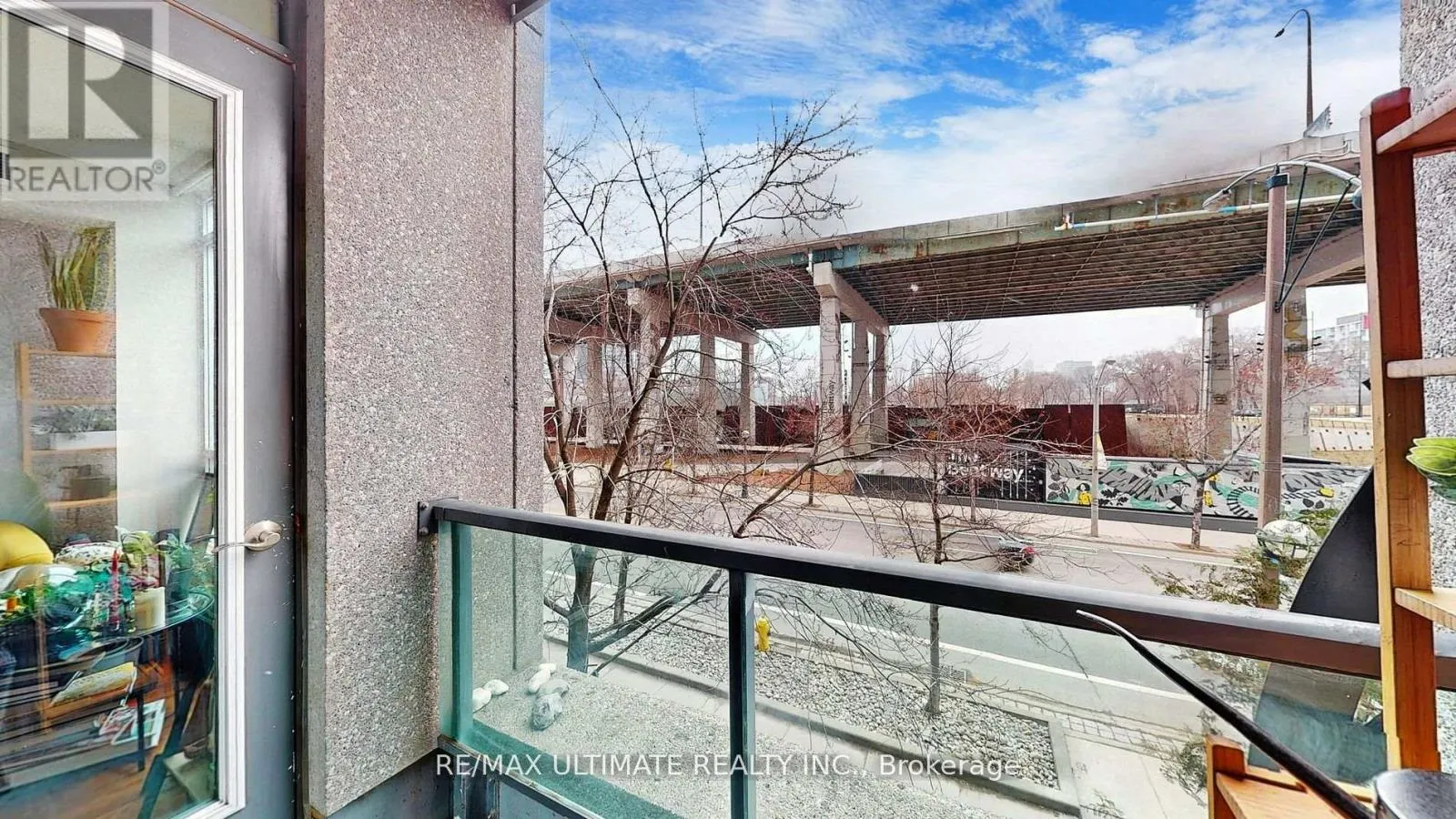 228 - 231 FORT YORK BOULEVARD