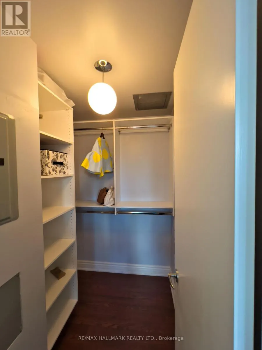 410W - 500 QUEENS QUAY W