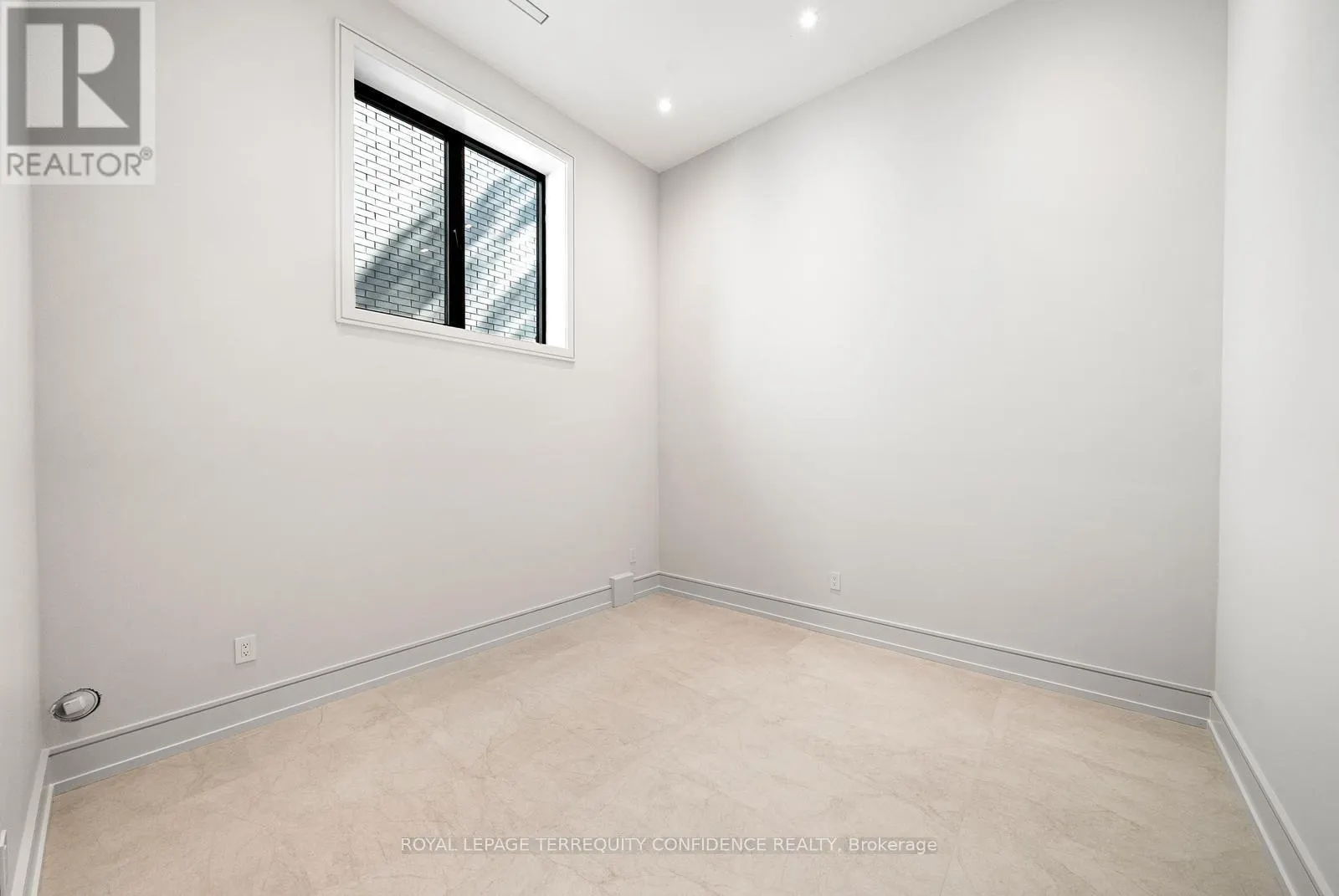 276 HORSHAM AVENUE
