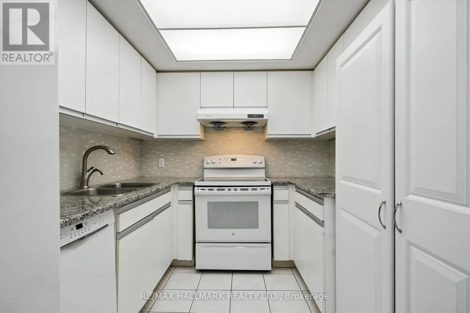 2002 - 215 WYNFORD DRIVE