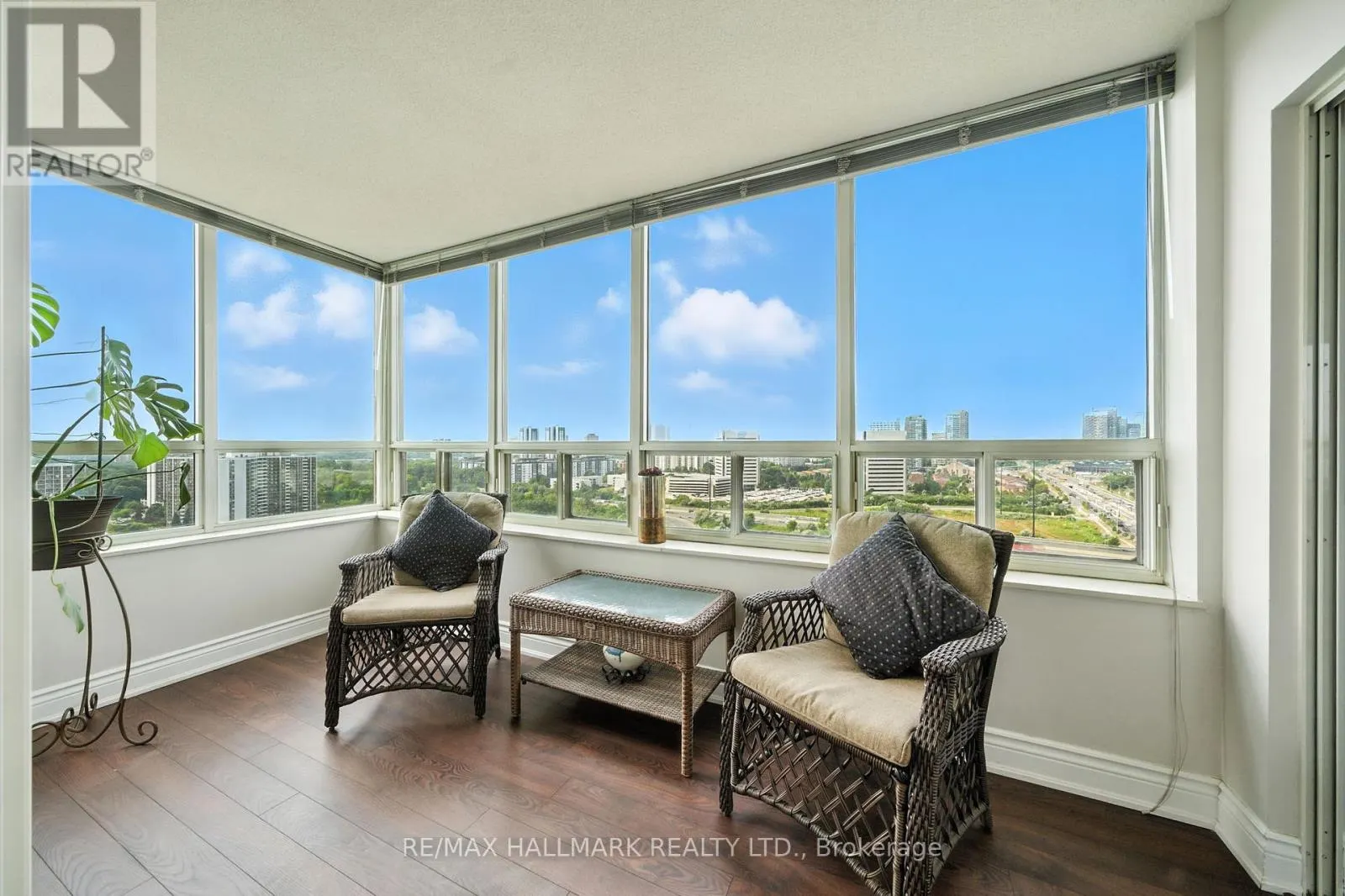 2002 - 215 WYNFORD DRIVE