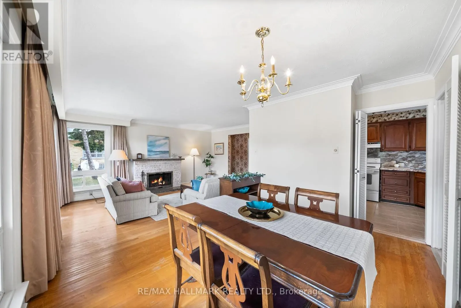 232 NEWTON DRIVE