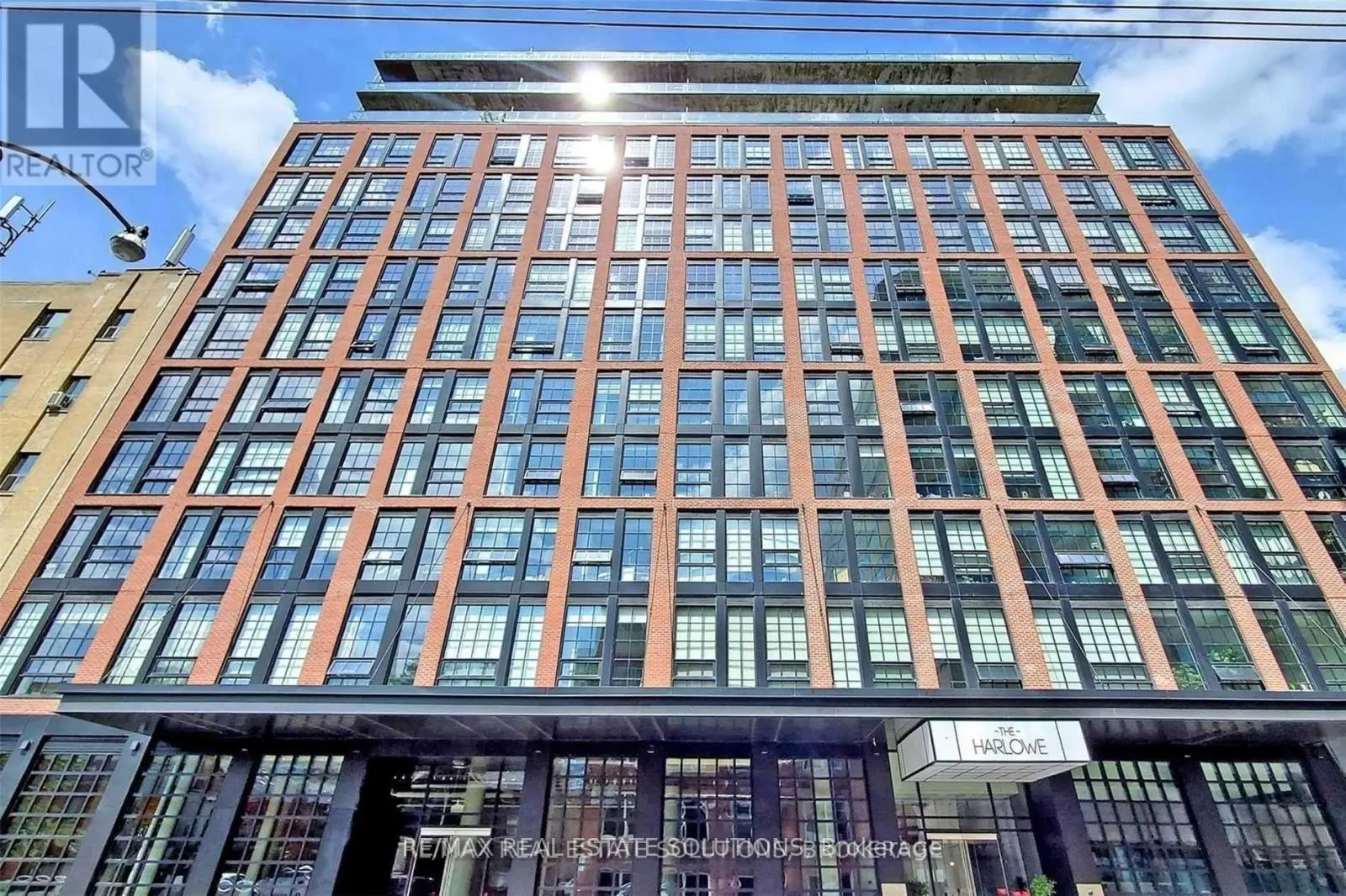 210 - 608 RICHMOND STREET W