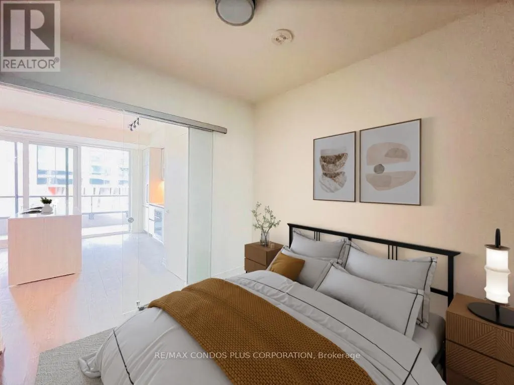 304 - 425 FRONT STREET E