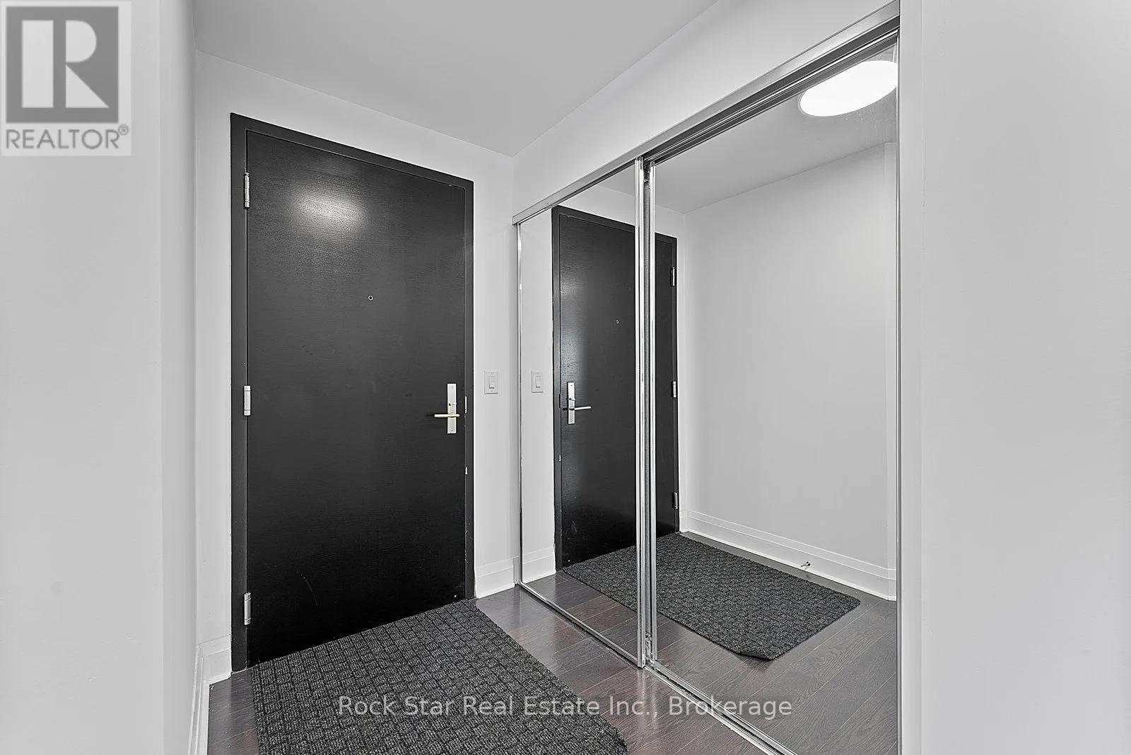 2604 - 65 ST. MARY STREET, #2604