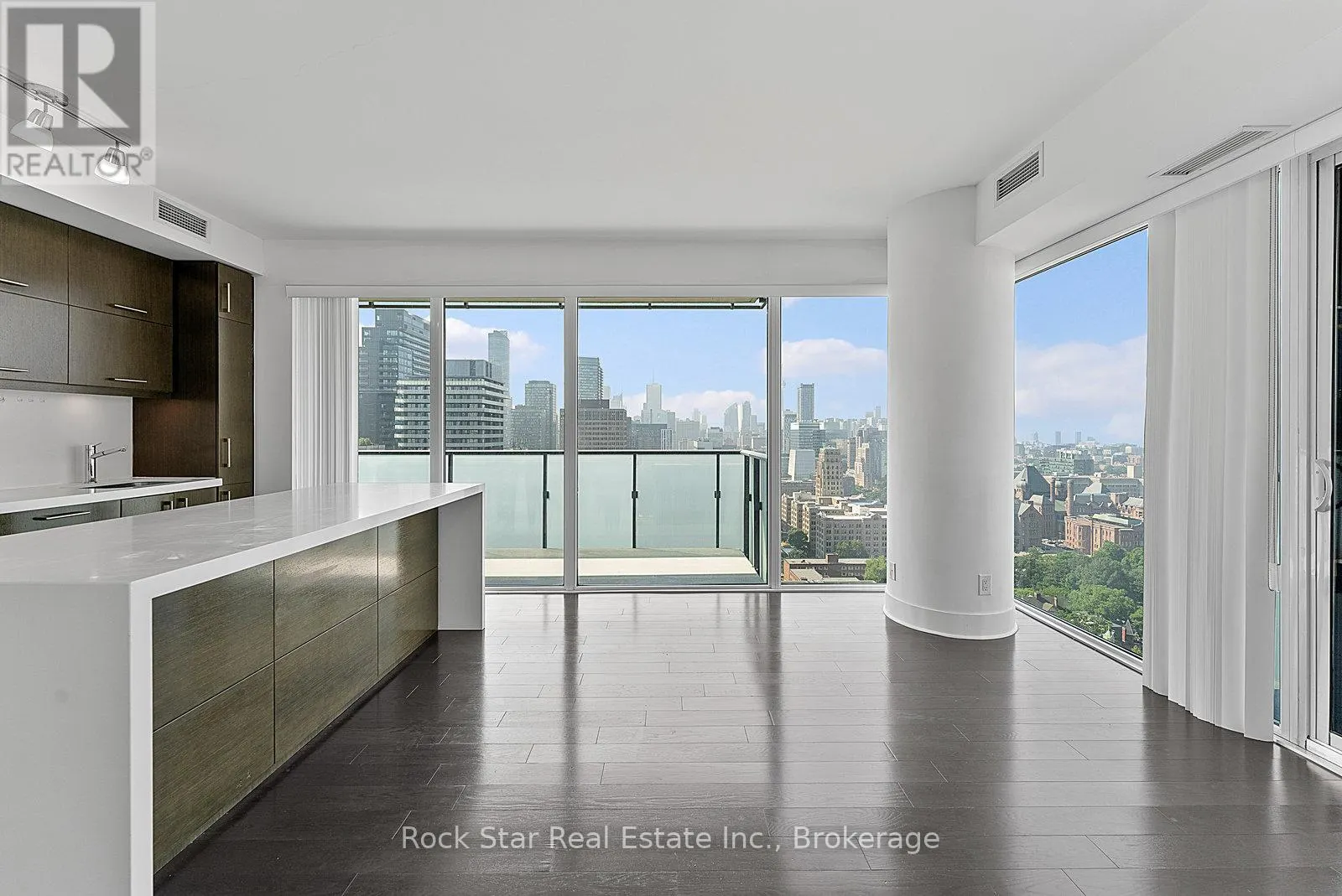 2604 - 65 ST. MARY STREET, #2604
