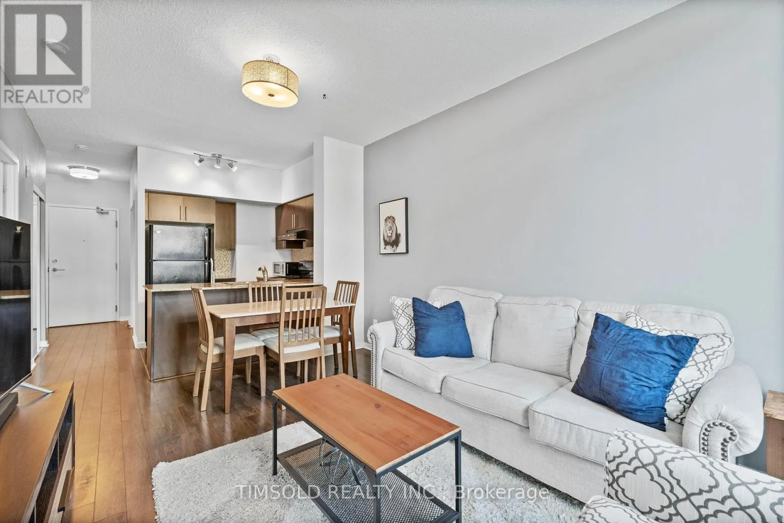 102 - 120 DALLIMORE CIRCLE