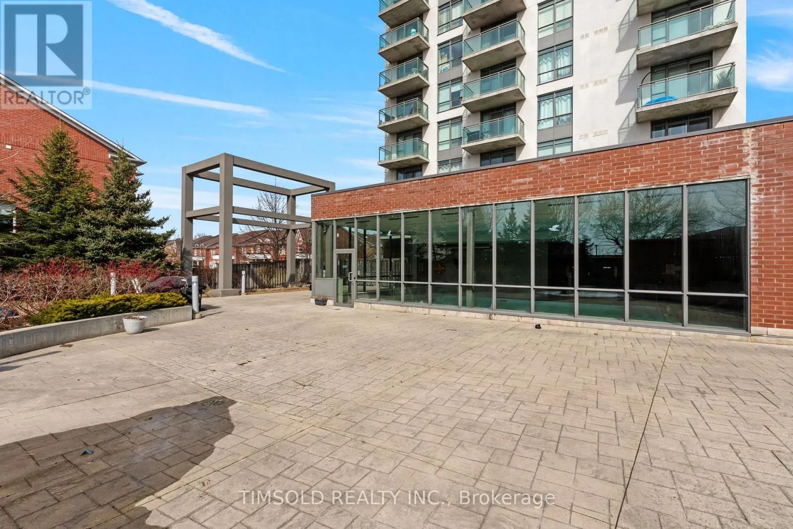 102 - 120 DALLIMORE CIRCLE
