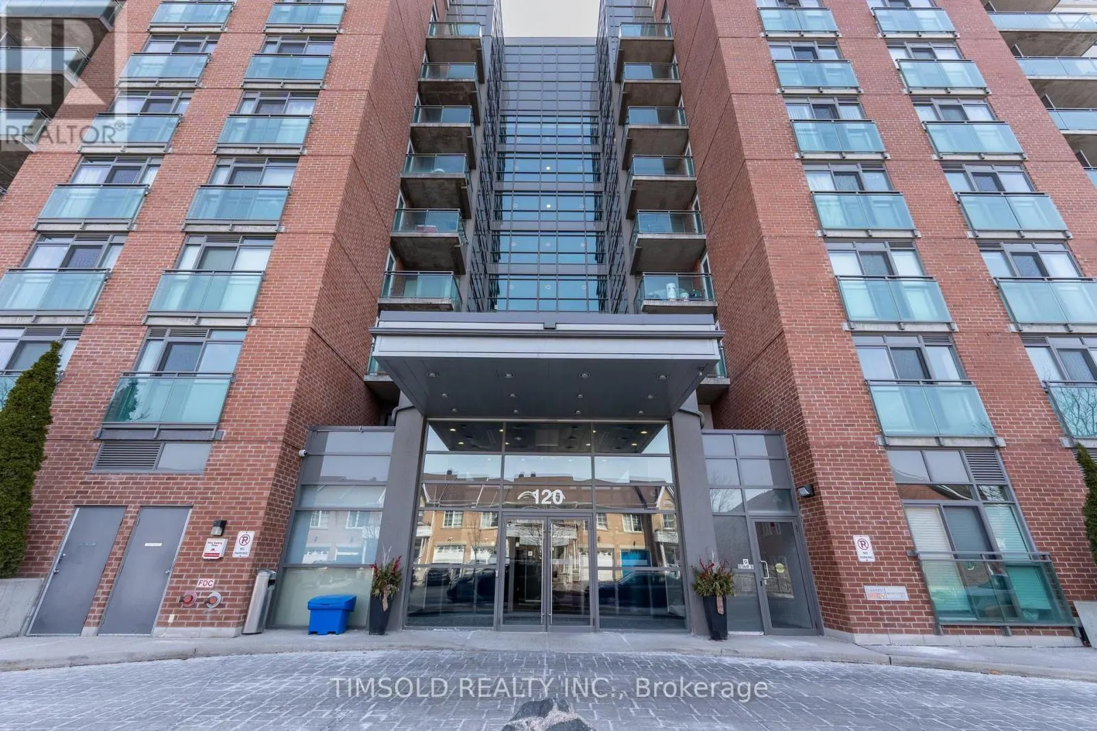 102 - 120 DALLIMORE CIRCLE