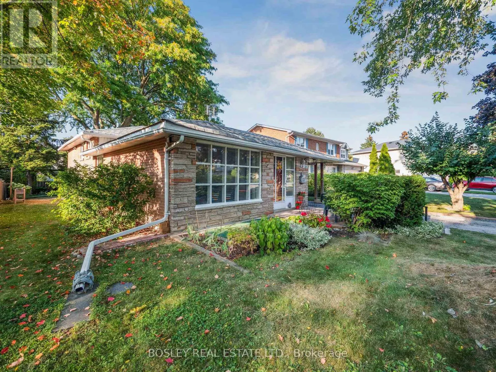 54 DRYSDALE CRESCENT