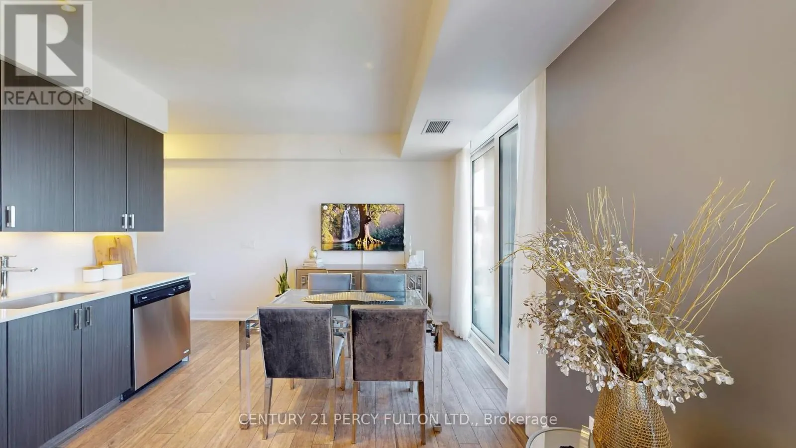 2405 - 18 GRAYDON HALL DRIVE