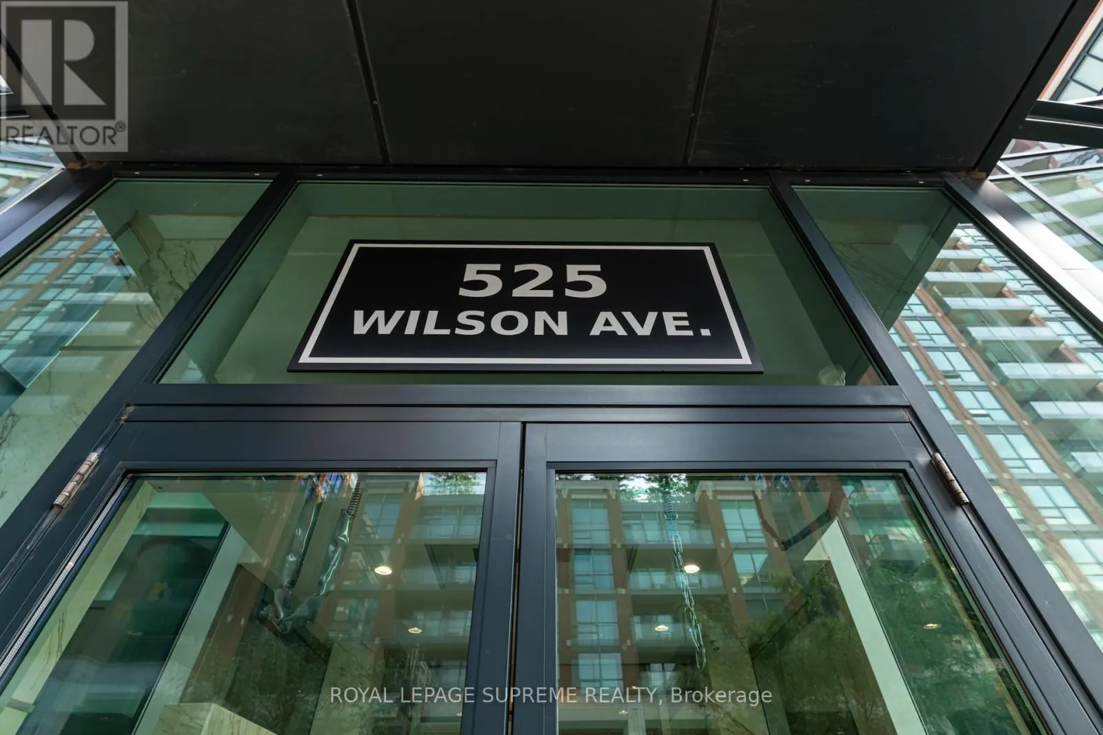 533 - 525 WILSON AVENUE