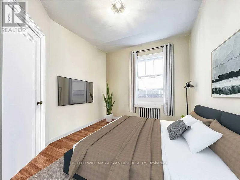 MAIN - 33 WHITEHALL ROAD