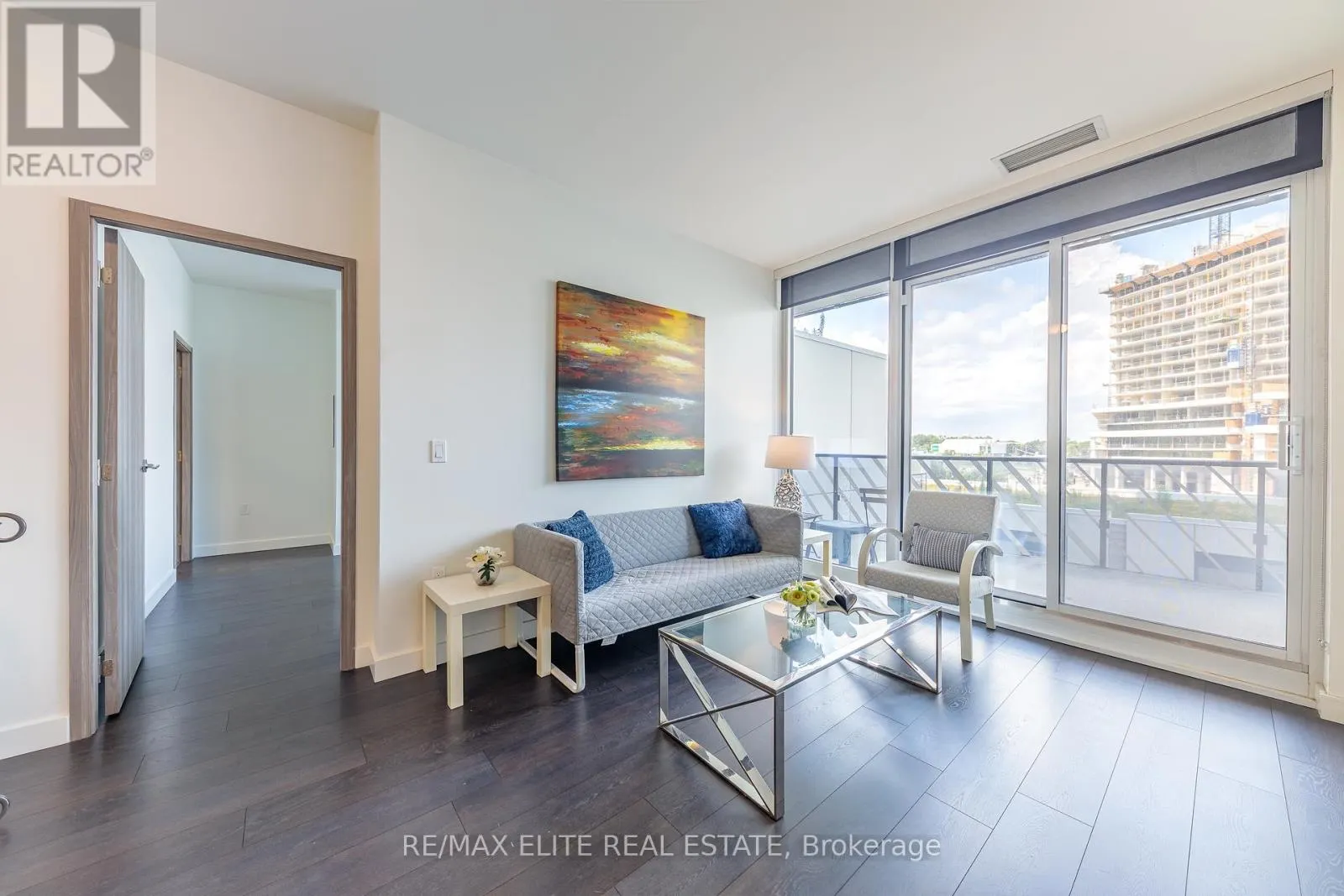 612 - 85 MCMAHON DRIVE