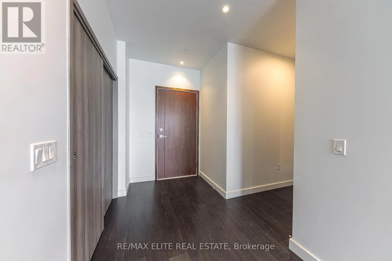 612 - 85 MCMAHON DRIVE