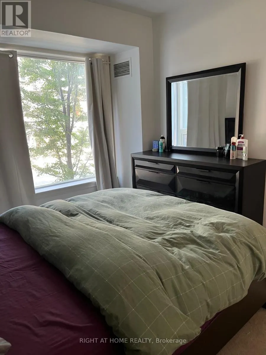 212 - 701 SHEPPARD AVENUE W