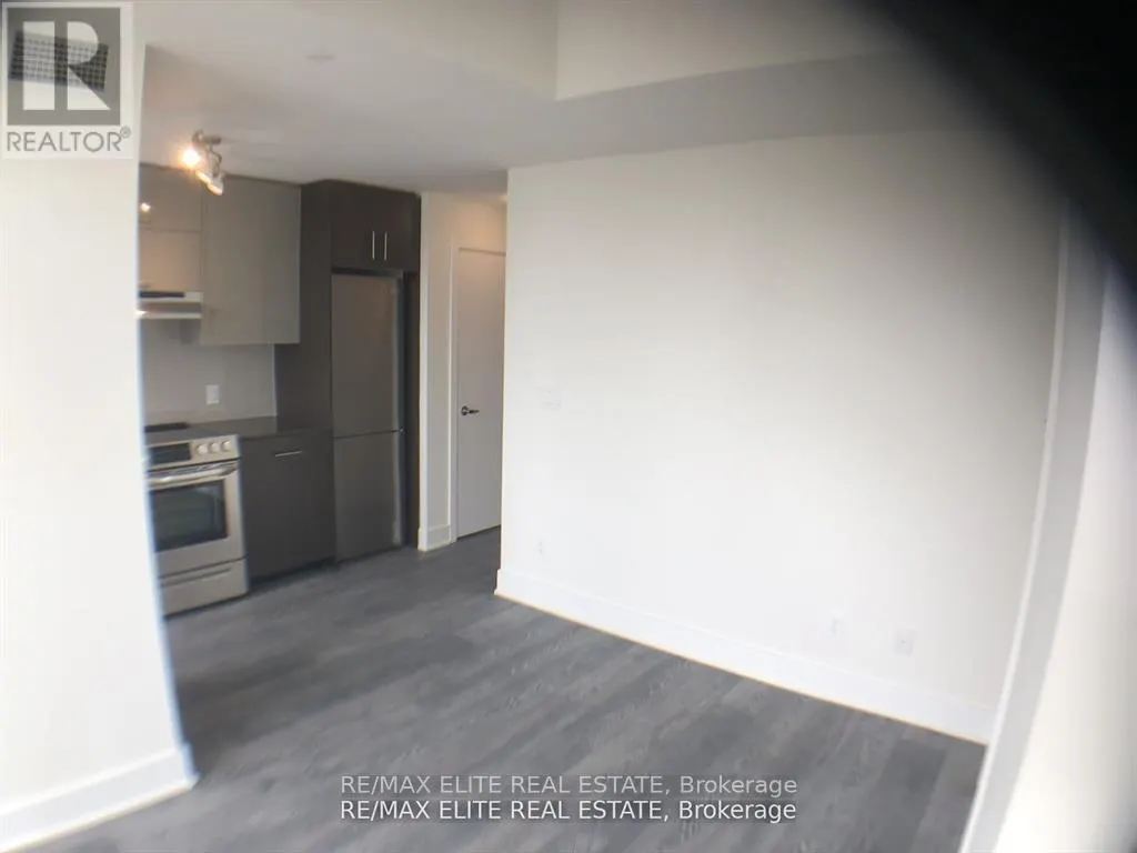 827 - 188 FAIRVIEW MALL DRIVE