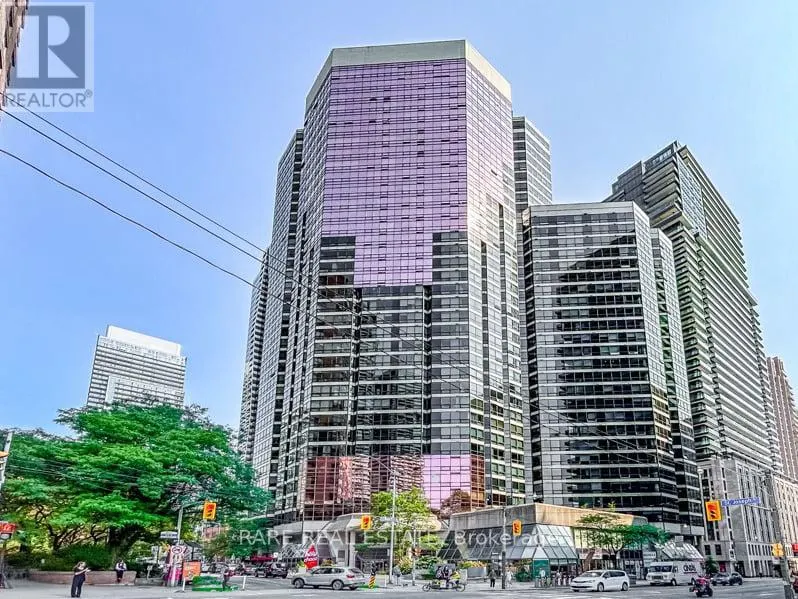 310 - 1001 BAY STREET