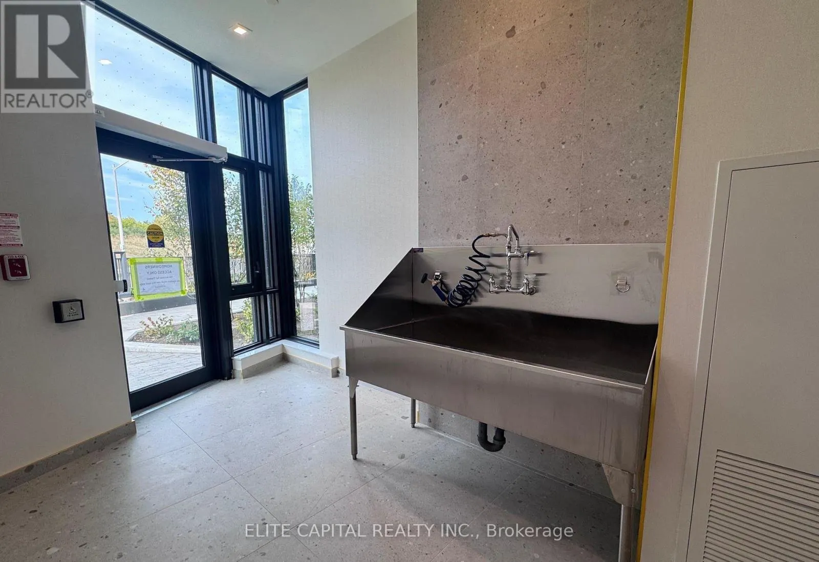 303 - 1 KYLE LOWRY ROAD