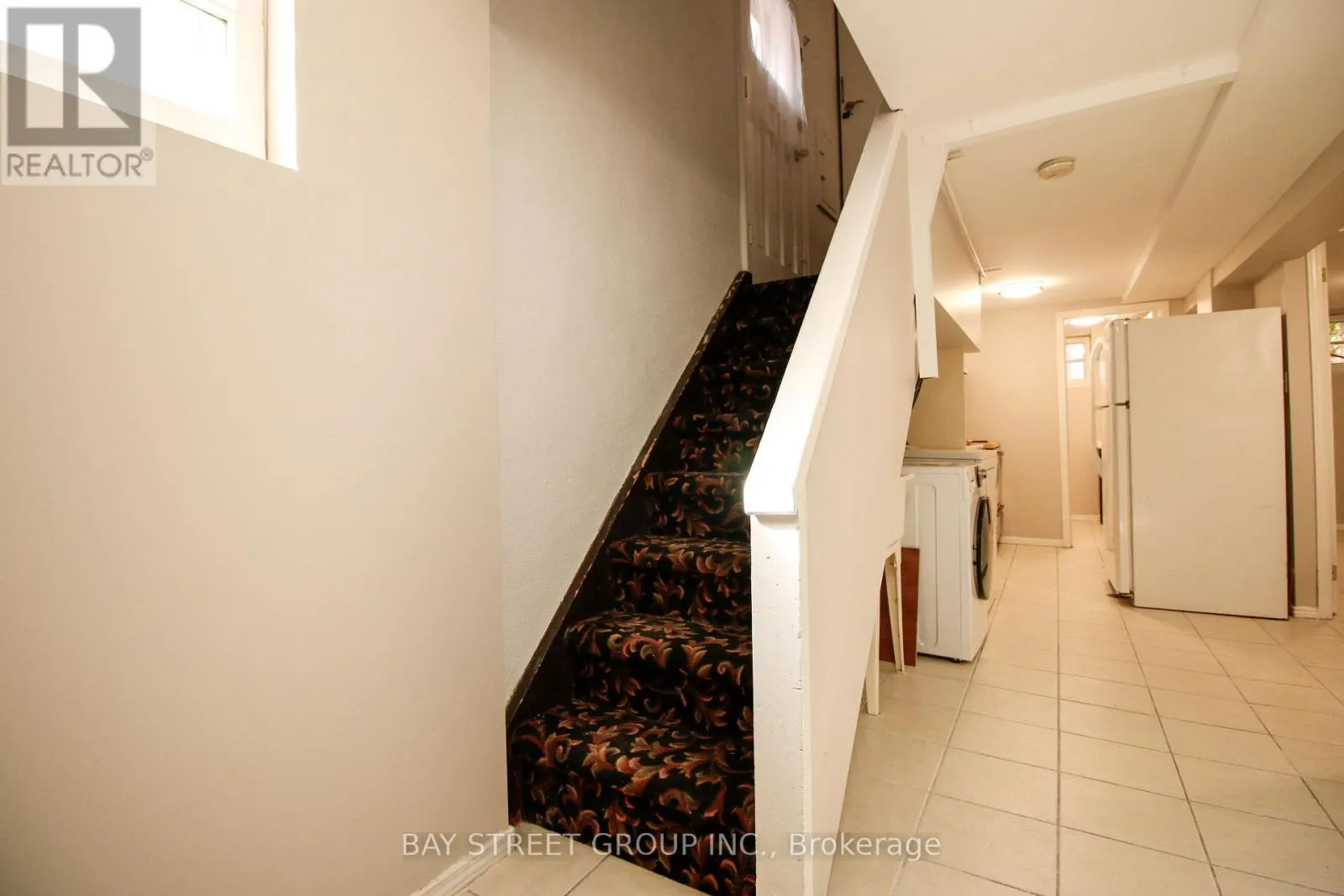 946 EGLINTON AVENUE E