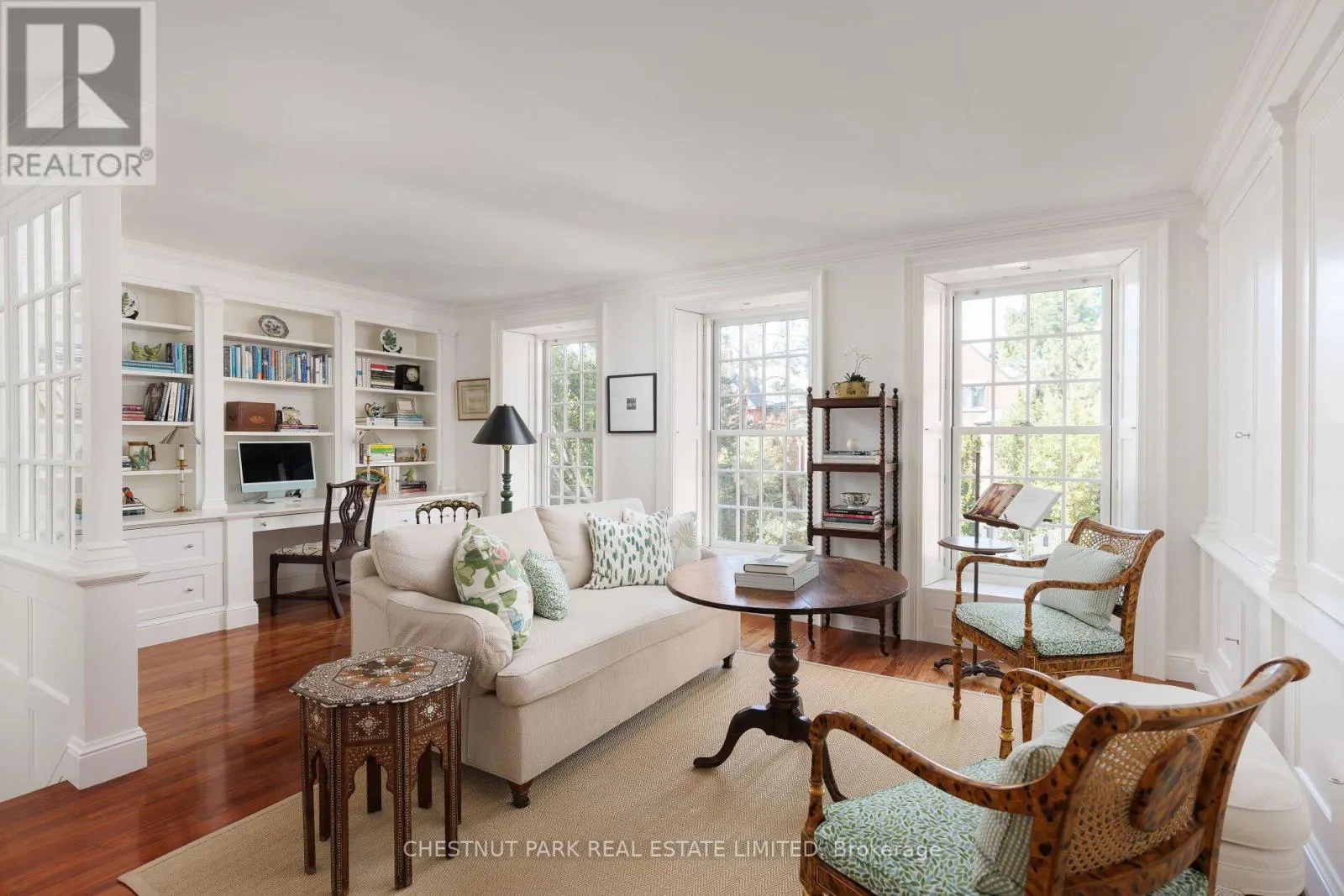 TH6 - 94 CRESCENT ROAD