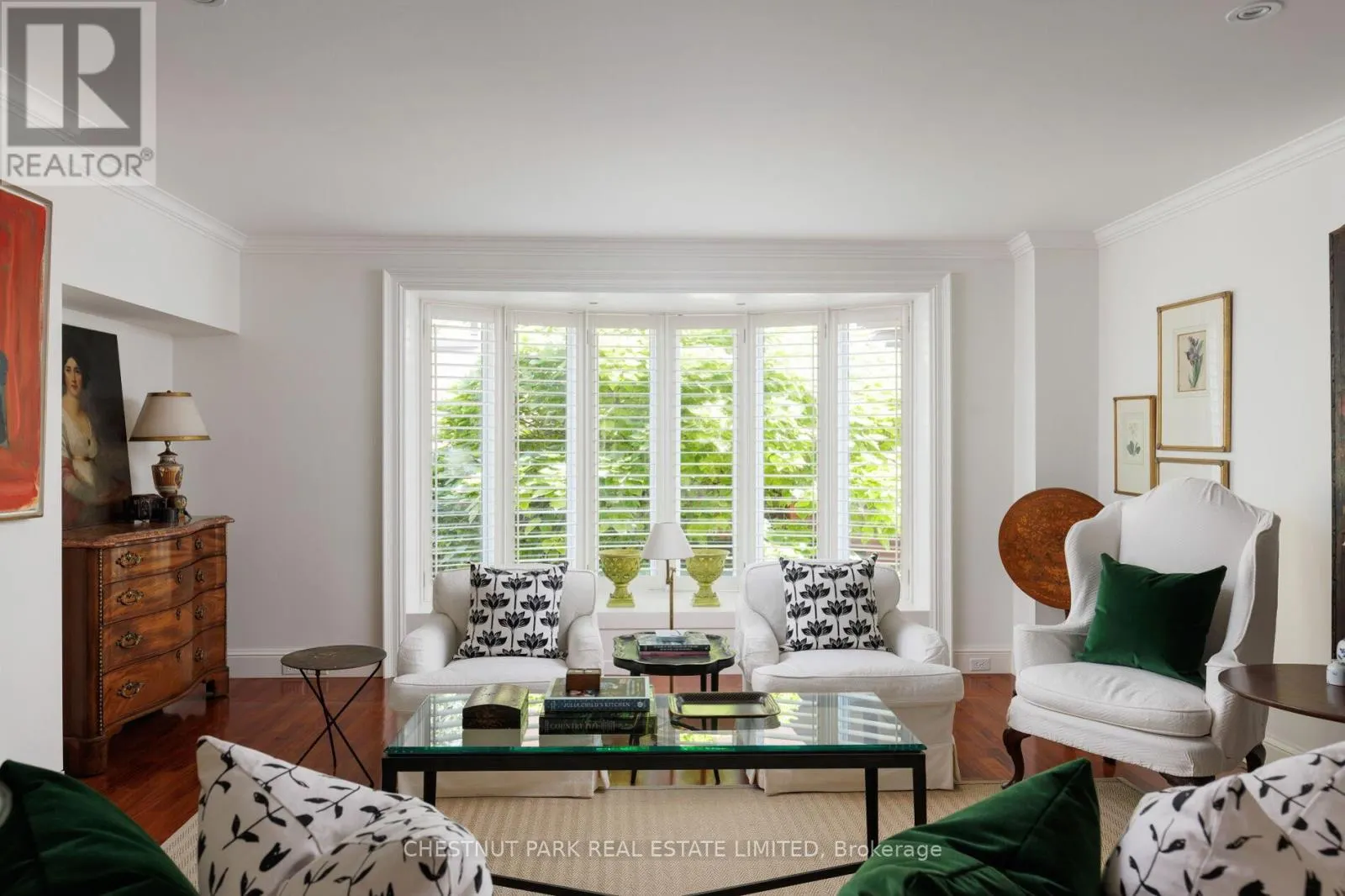 TH6 - 94 CRESCENT ROAD