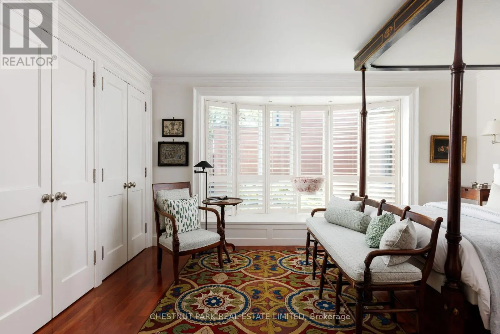 TH6 - 94 CRESCENT ROAD
