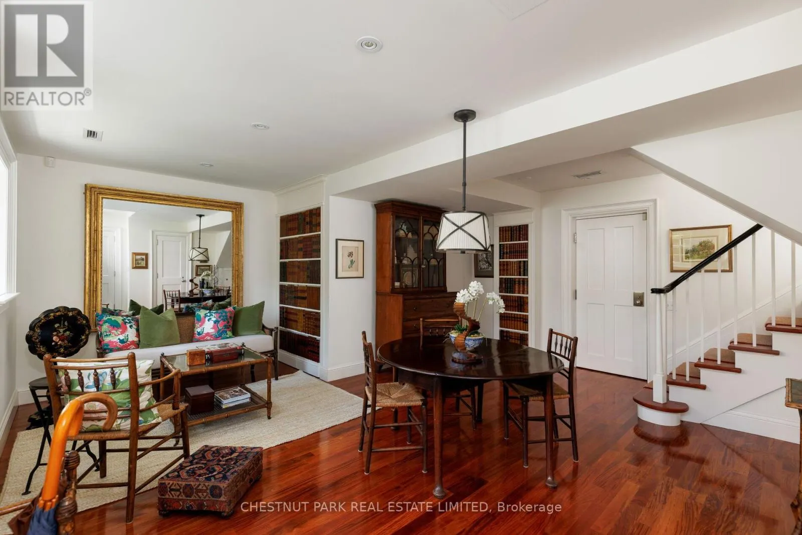TH6 - 94 CRESCENT ROAD