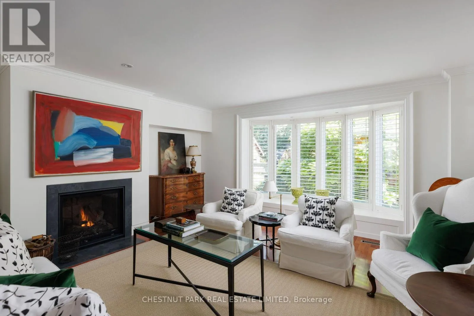 TH6 - 94 CRESCENT ROAD